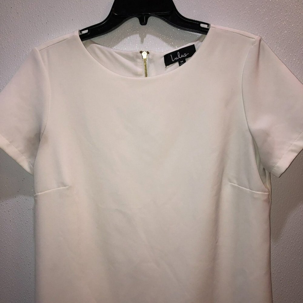 Lulus Medium Ivory Short Sleeve Zip Back Short Mini Shift Dress Size M USA Made - Picture 6 of 9
